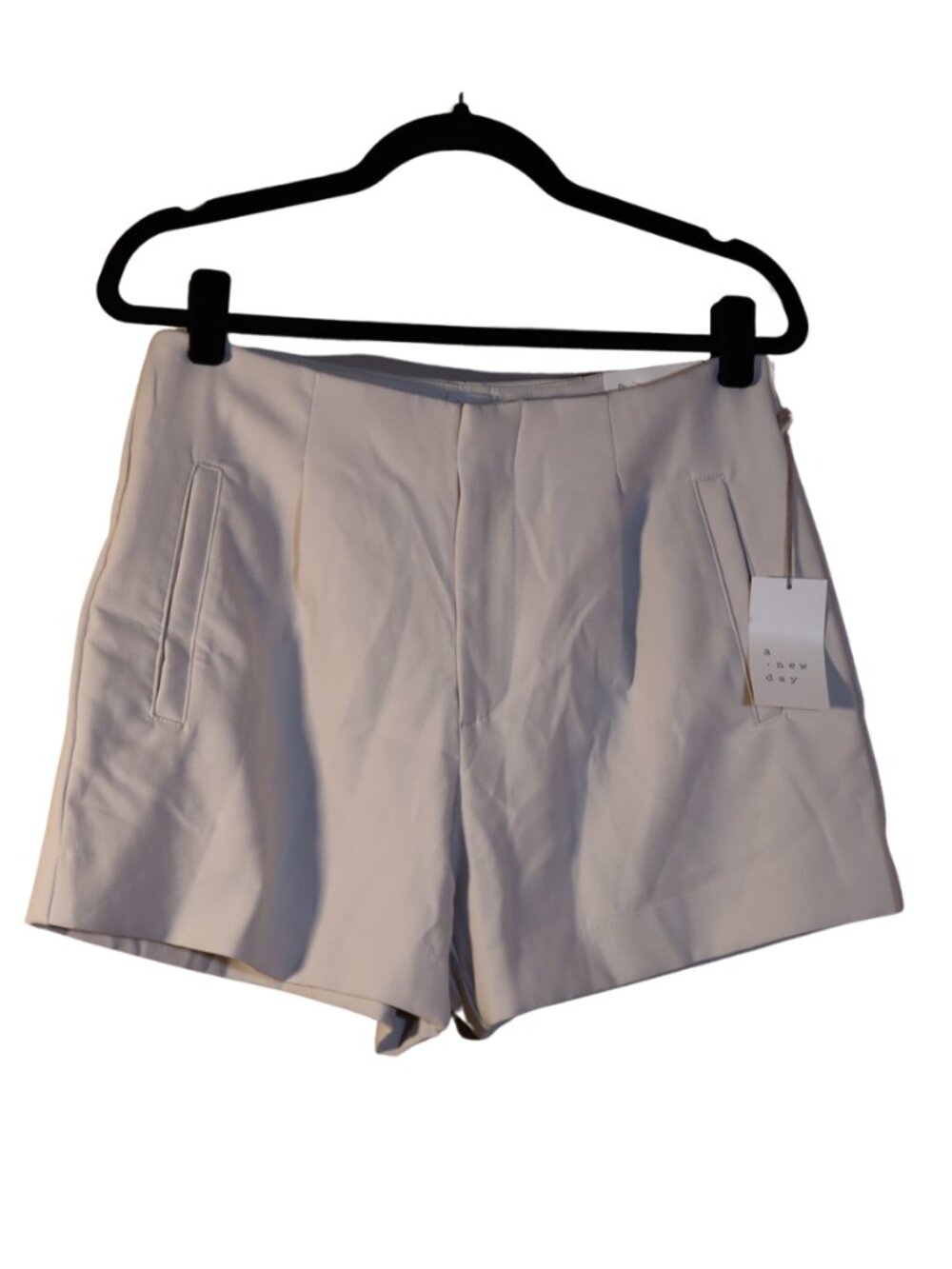 NWT A New Day Beige High-Rise Tailored Shorts Size 8